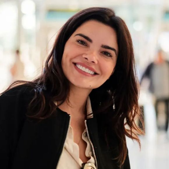 Vanessa Giácomo é a vilã Isabel na novela 'Vitória'