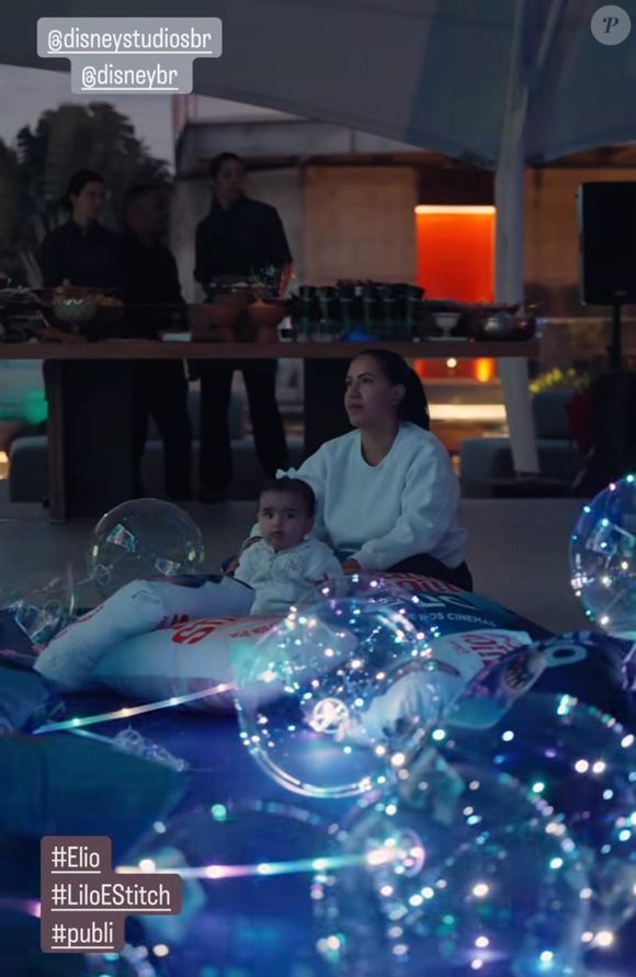 Filhos de famosos curtiram cinema da Disney na mansão de Neymar e de Bruna Biancardi