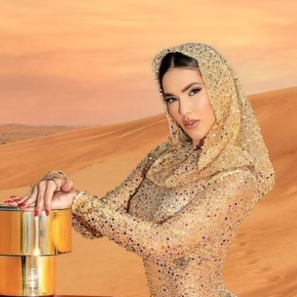 Virginia Fonseca está sempre destacando os lançamentos da WePink em seu Stories do Instagram, mas um deles me chamou bastante atenção: o Red.