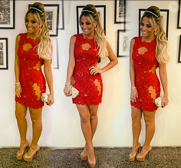 Quando os blogs ainda estavam em alta, Fê Sena tinha um site próprio onde falava de moda