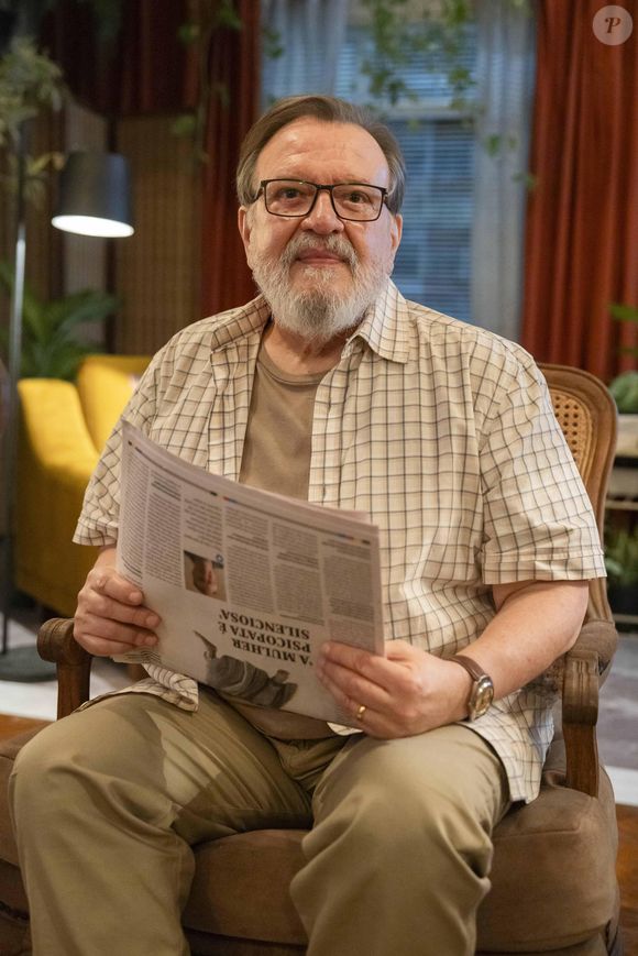 Bartolomeu (Luís Melo) será assessor de imprensa de Raquel (Taís Araújo) em Vale Tudo