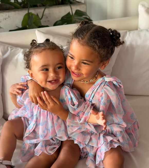 Neymar é pai de Mel, a quem parebenizou pelo 1º aniversário: 'Parabéns, meu amorzinho, que Papai do céu te conceda muita saúde e alegria!!! Papai te ama'