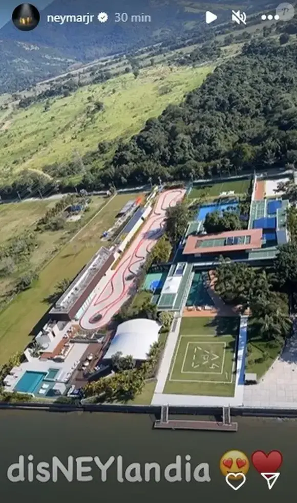 Neymar é outro famoso que tem mansão no mesmo condomínio em Mangaratiba