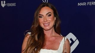 Nicole Bahls namorando jogador do Flamengo? Após flagra comprometedor, participante do 'Dança dos Famosos' dá veredito: 'Só beijando'