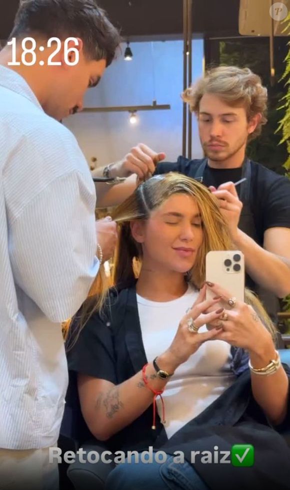 Virgínia Fonseca foi ao salão retocar a raiz