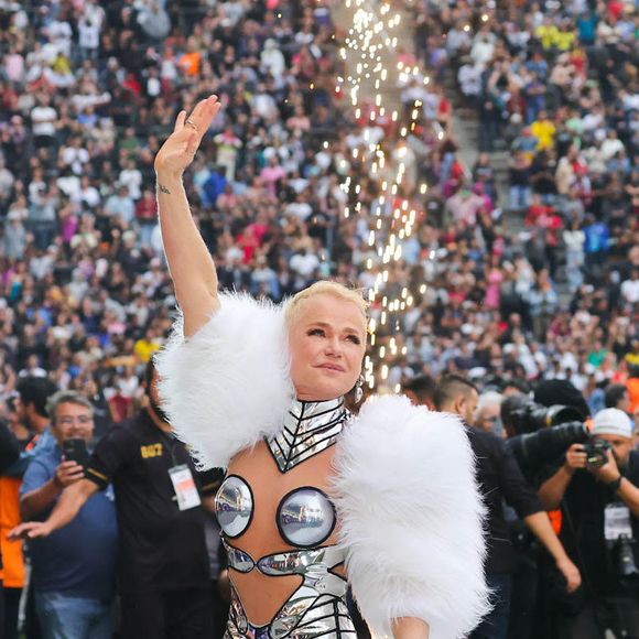 Aos 62 anos, Xuxa Meneghel faz sucesso com seu corpo super definido e em forma