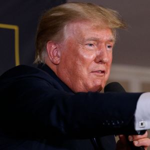 Há 32 anos, Donald Trump revelou um traço bem bizarro de sua personalidade ao revelar uma prática exótica: 'Uma das maldições da sociedade americana'