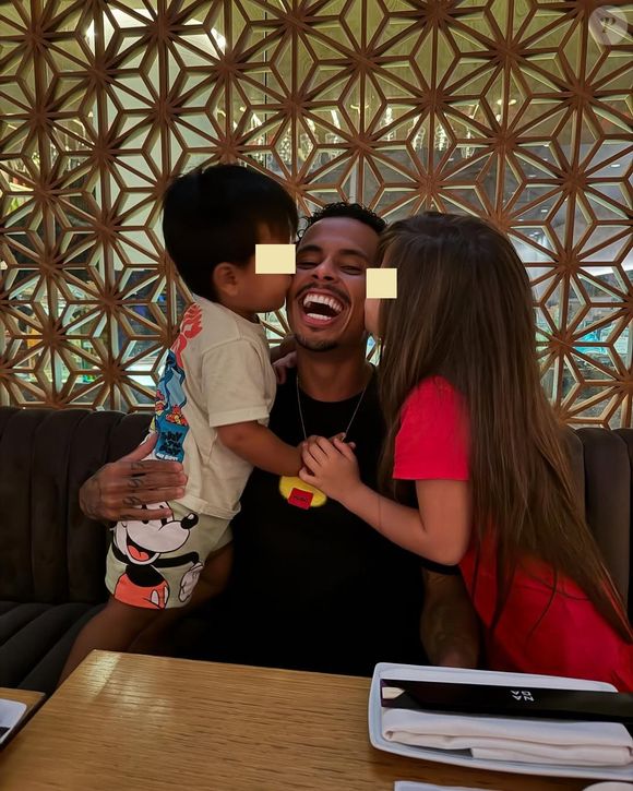 Jogador do Flamengo Allan Souza contou ter ido tomar sorvete com os filhos após a ex-mulher não lhe responder a respeito de visitas às crianças