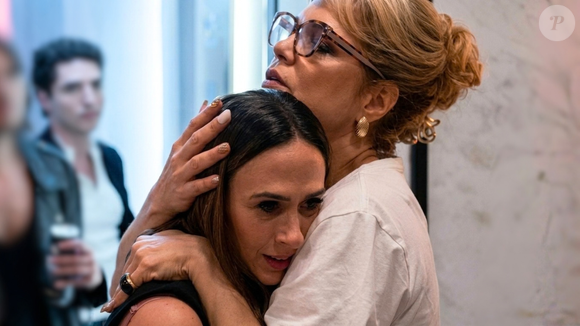 Por um lado, os pais já haviam superado a síndrome do ninho vazio e, por outro, os jovens que retornam sentem que, ao fazê-lo, estão falhando.