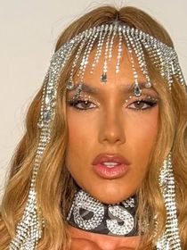 Carnaval 2025: Virgínia Fonseca exibe seios e calcinha em vestido transparente ousado ao MÁXIMO para Desfile das Campeãs no Rio. Fotos!
