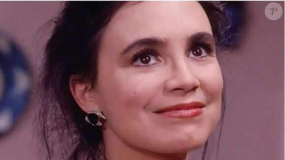 Conhecida como a eterna 'namoradinha do Brasil', Regina Duarte marcou gerações de telespectadores desde as novelas dos anos 1960 e 1970.