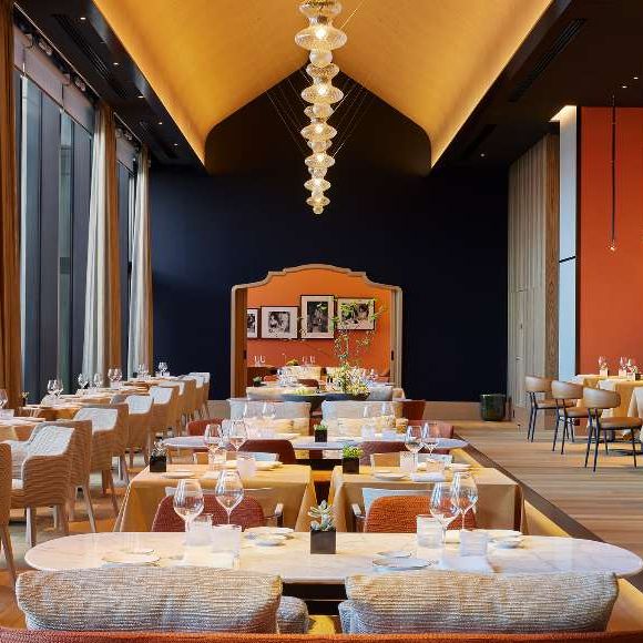 Bvlgari Hotel Tokyo conta com restaurante estrelado pelo chef Niko Romito e o requintado Sushi Hōseki.