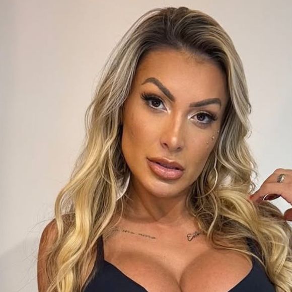 'Há uns meses ele publicou uma live dizendo que queria gravar comigo', disse Andressa durante um bate papo com podcast.