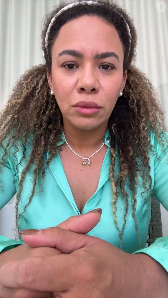 A vaga ganhou destaque nas redes sociais após a ex-babá da família, a técnica de enfermagem Vilmeci Passarinho, revelar publicamente que sua filha foi vítima de abuso