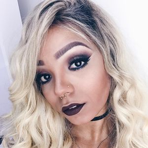 Já nesta foto, Brunna Gonçalves apostou no loiro, mas já mais longo e ondulado