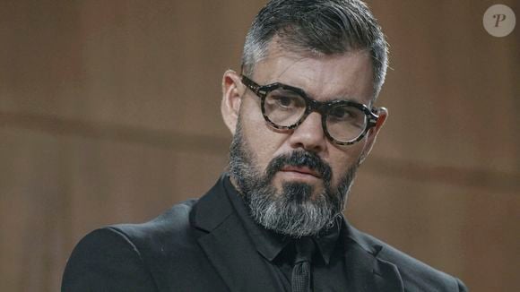 Juliano Cazarré fez enquete para scolha do nome do sétimo filho: Sebastião, Bartolomeu, Santiago ou Gregório