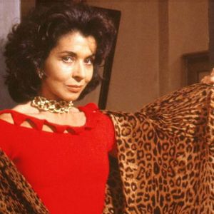 Betty Faria, a Tieta relatou ao podcast 'Papo de Novela' sobre a preparação para a personagem: 'Fui para a academia e pedi para meu personal, o Abel, dar um jeito'.