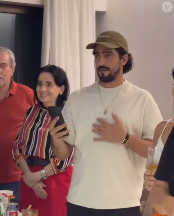 Web reage ao vídeo de Renato Góes torcendo por Sacha Bali: 'Isso é amizade'