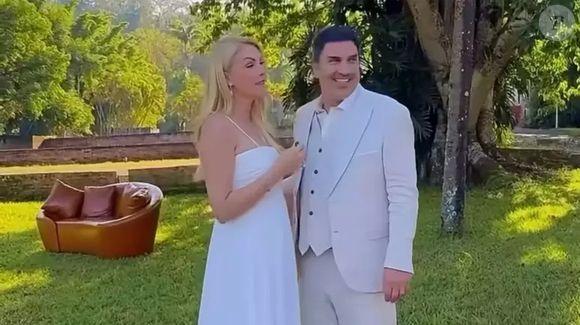 Ana Hickmann e Edu Guedes realizaram um ensaio pré-wedding no último final de semana, onde a apresentadora usou 2 vestidos diferentes