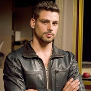 Cauã Reymond sobre época da novela: "Vivi uma pequena depressão. Naquele momento eu vivi um momento de muito sucesso"