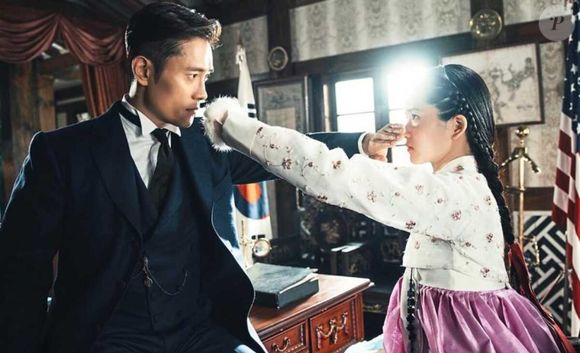 'Mr. Sunshine' traz temas históricos importantes, mas o romance entre Ae-shin e Eugene rouba completamente a cena