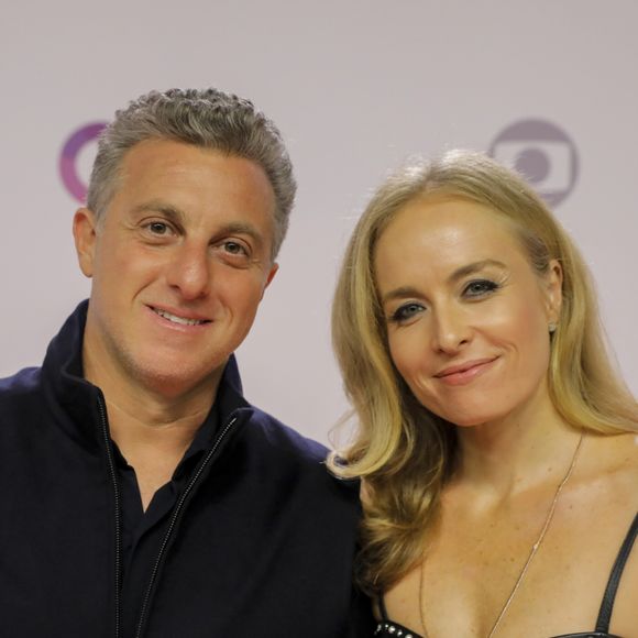 Angélica e Luciano Huck fizeram retiro espiritual: Foi só eu e ele, sem celular, cinco dias meditando. Muito profundo. Ficar sem eletrônico muda tudo”, contou.