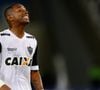 Robinho, sua família e uma equipe de advogados avaliam entrar com uma ação judicial contra a Amazon por conta de ‘Tremembé’. Informação é da Folha de São Paulo
