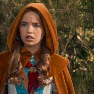 Holly Wheeler também passou por uma reformulação e até trocou de atriz, agora interpretada por Nell Fisher