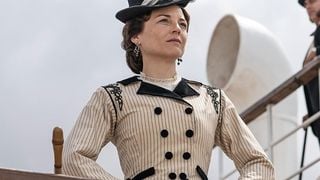 Com 10 episódios no Prime Video: a série de época baseada em um livro de María Dueñas que mistura drama e romance
