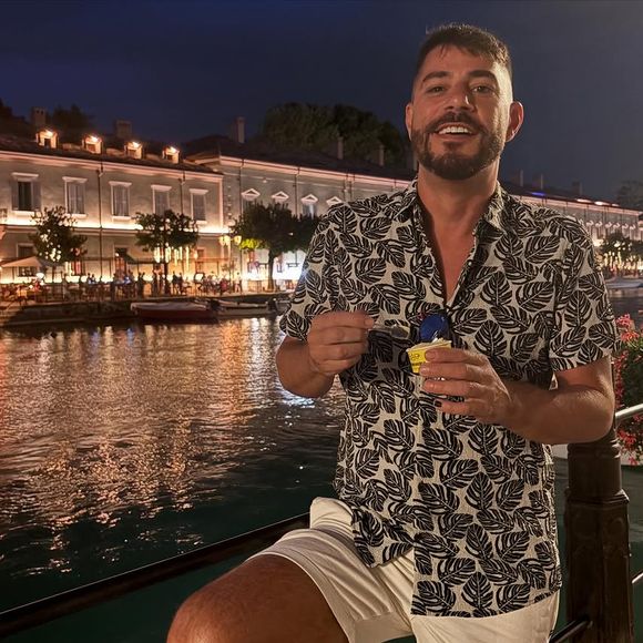 Evaristo Costa cometeu uma gafe bem grave ao vivo: ‘Dois estados ainda não definiram seus governadores: o Acre e o Pará. As duas regiões no Nordeste’