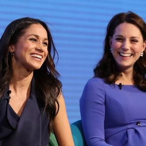 Segundo o jornalista, Meghan Markle se achava "muito mais bonita, inteligente e trabalhadora" do que Kate Middleton, esposa do Príncipe William