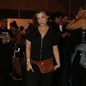 Desde seus primeiros passos na televisão, a atriz demonstrou uma evolução natural, refletindo maturidade, autoconfiança e uma personalidade que se revela através de suas escolhas de looks.