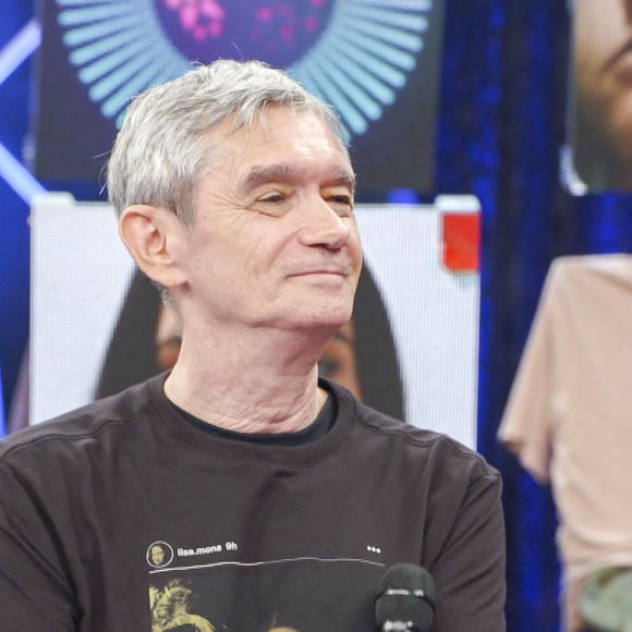 Serginho Groisman chegou a afirmar para a revista 'Playboy' em setembro de 1998 que 'não chorava' ao ser questionado se uma mulher o fazia chorar de amor