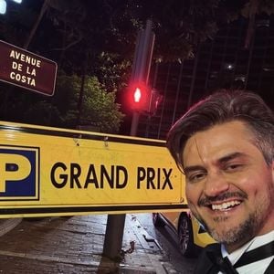 Ex de Emilly Araújo, expulso do 'BBB 17' após indícios de agressão contra a famosa, Marcos Harter também deu seu apoio a Flávio Bolsonaro