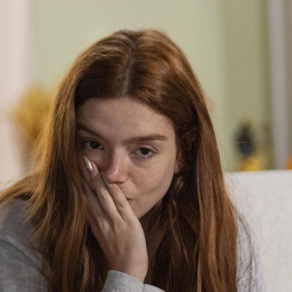 Kami (Giovanna Lancellotti)  não acredita que Ryan (L7nnon) se envolveu em outro crime