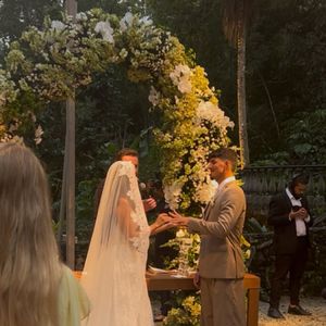 Noivos há 20 dias, Casamento de Gabriel Medina e Isabella Arantes foi feito em tempo recorde: apenas 15 dias
