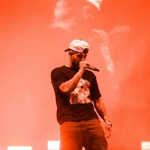 No último show que fez em Portugal, Zé Felipe disparou: 'Se eu fosse um cantor romântico, nesses últimos dois dias eu já tinha morrido'