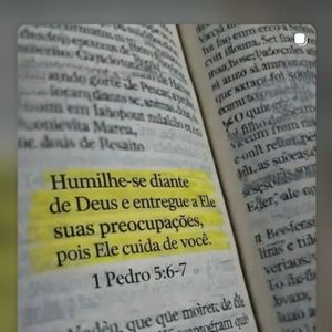 Antes de dormir Virgínia postou outro trecho bíblico e, para os internauras, a influencer está preocupada