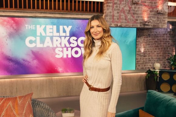Gisele Bündchen sofreu ao ser rejeitada em mais de 40 testes por conta da aparência: 'Algumas pessoas falavam que meu nariz era muito grande e que meus olhos eram muito pequenos, que eu nunca poderia estar em uma capa de revista'