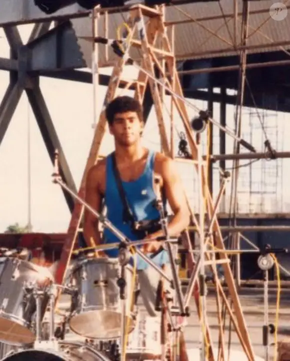 Com apenas 19 anos, o rapaz foi vítima fatal de um acidente de carro e faleceu no dia 2 de fevereiro de 1990, um dia que marcou a vida de toda a família por também ser dia de Iemanjá.