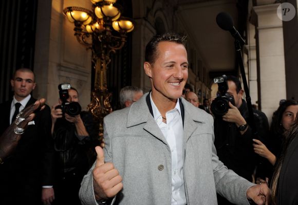 Acidente de Michael Schumacher teria deixado ex-piloto em cadeia de rodas; alemão estaria sem capacidade para falar, hoje em dia