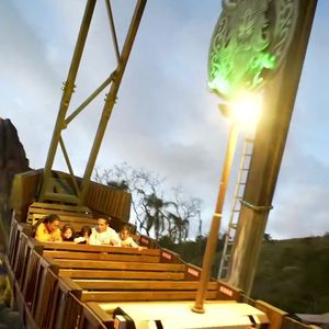 Maíra Cardi fechou um parque de diversões para comemorar o aniversário de 7 anos da filha