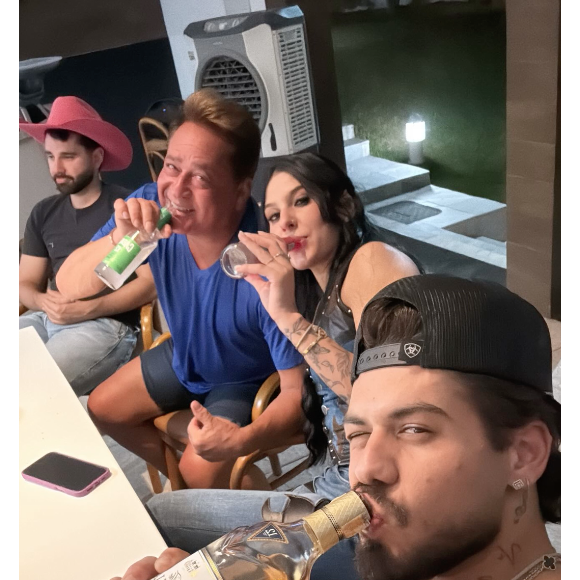 Na última quarta-feira (17), Zé Felipe levou Ana Castela para curtir uma noite na fazenda de Leonardo