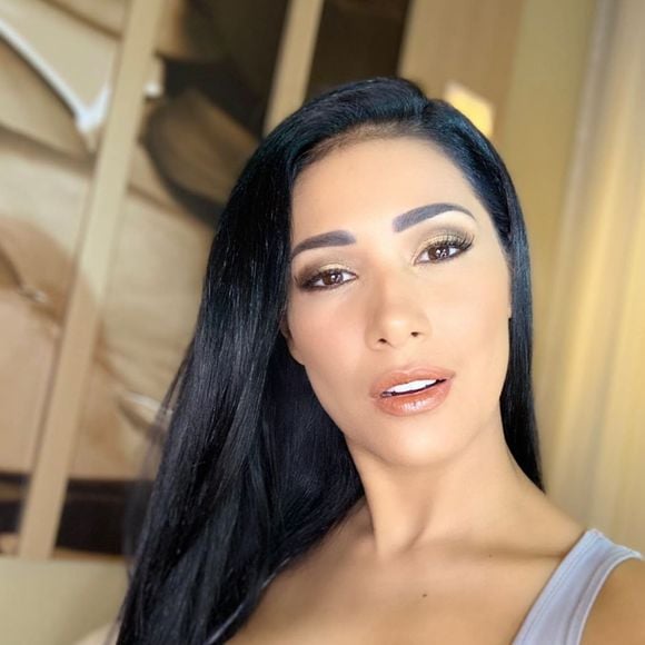 Simaria está afastada dos palcos há mais de 2 anos