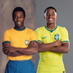 Endrick é o novo Pelé? Comparação entre 'mascote' da Seleção atual e jogador icônico viraliza: uma coincidência marcante sobre os dois chama atenção