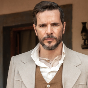 Ídalo (Daniel de Oliveira) - Ídalo é o filho mais velho do coronel Josué (José de Abreu). Um dos vilões da trama, o personagem sofre traumas do passado, como a ausência e falta de carinho do pai na infância.