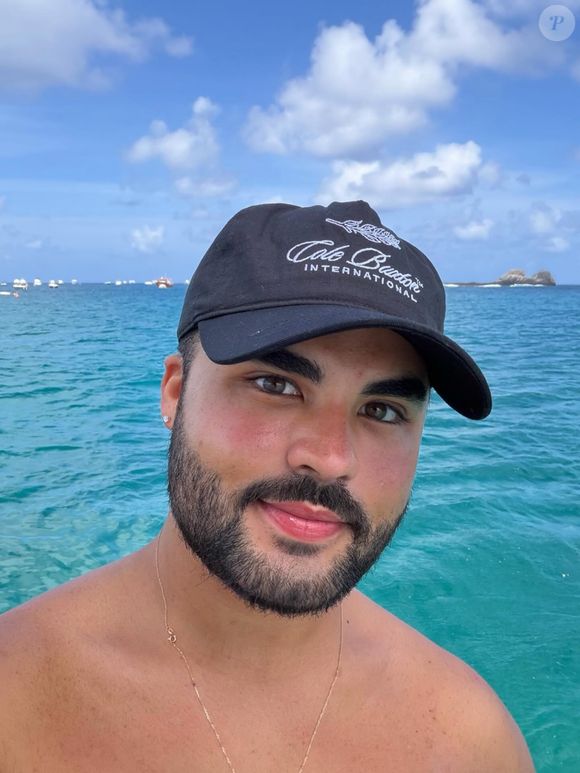 Em Madri, Lucas Guedez reclamou do frio e revelou ter ficado na mansão de Vini Jr., onde curtiu a piscina e sauna