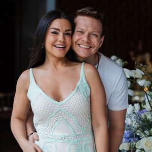 Thaís Fersoza e Michel Teló celebram aniversário da atriz em clima intimista e familiar; cantor se declara: 'Ela é a rainha da casa, o nosso porto seguro'