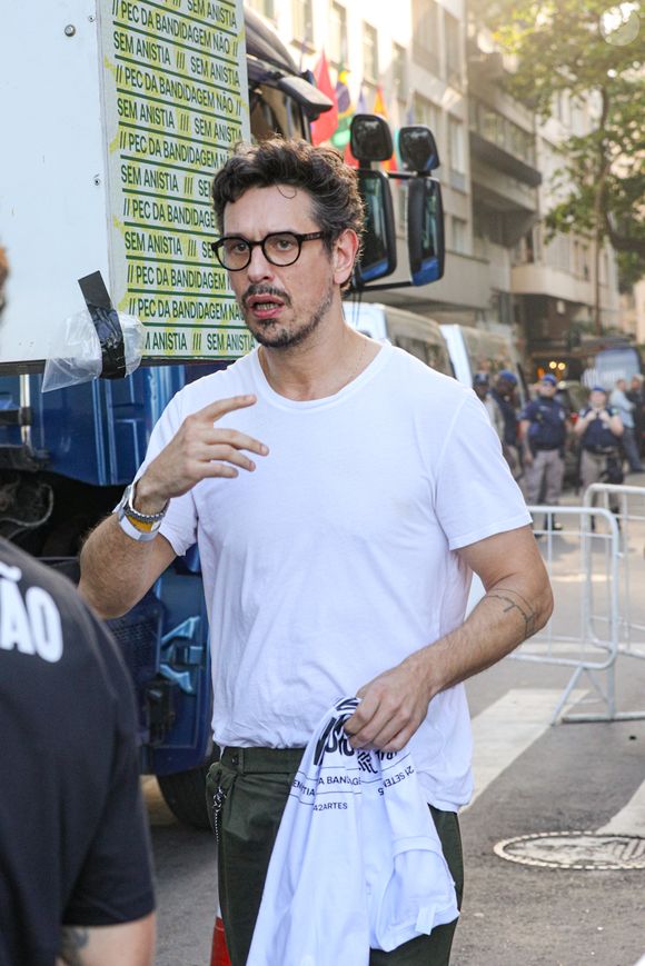João Vicente de Castro também participou da manifestação em Copacabana, no Rio de Janeiro