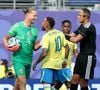 Perfil fake do goleiro Ørjan Nyland viralizou após Brasil x Noruega, enganou internautas e fez até o ge publicar uma retratação. Entenda a polêmica